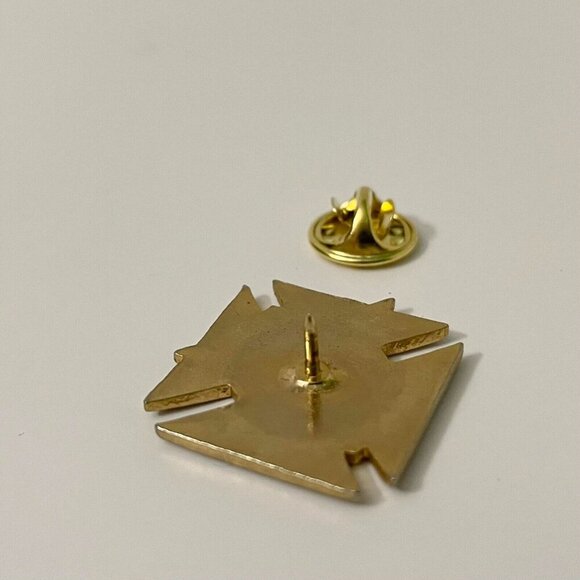 Knights of Columbus Pin Chevaliers de Colomb Quebec C de C Pin - Picture 5 of 9
